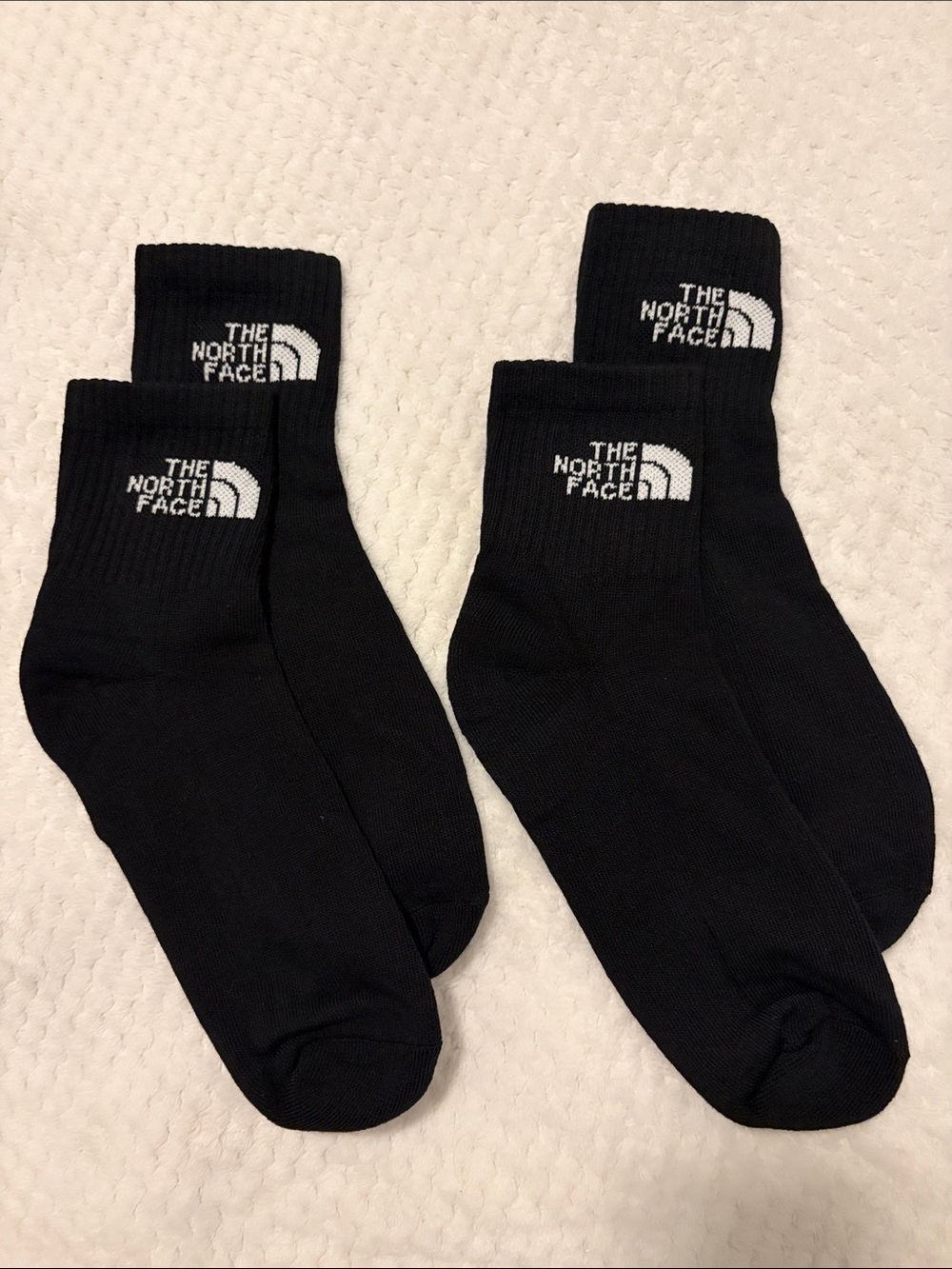 NWOT The North Face Black Quarter Socks - 2 Pairs - Large - Picture 2 of 4